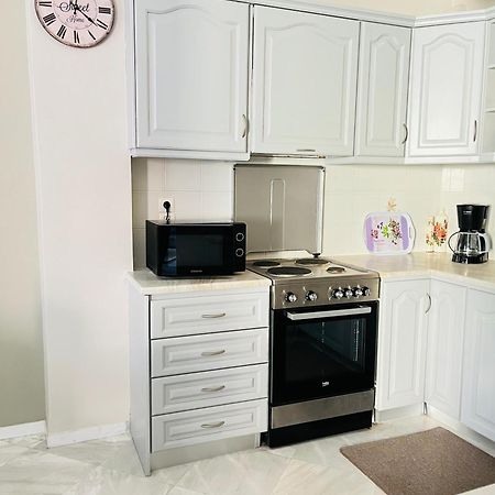 Central Family Apartment Preveze Dış mekan fotoğraf